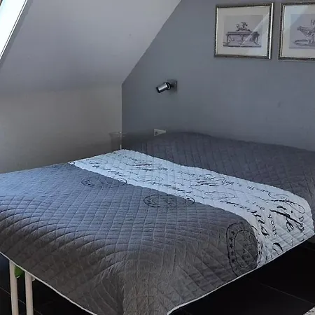 Holiday home Battenoord 14 Nieuwe-Tonge