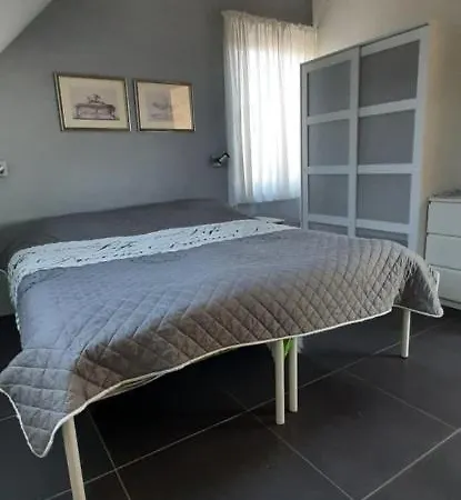 Battenoord 14 Holiday home *